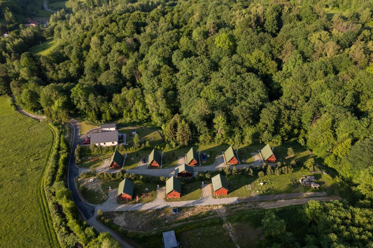 Uweronci Otel Ustrzyki Dolne Dış mekan fotoğraf